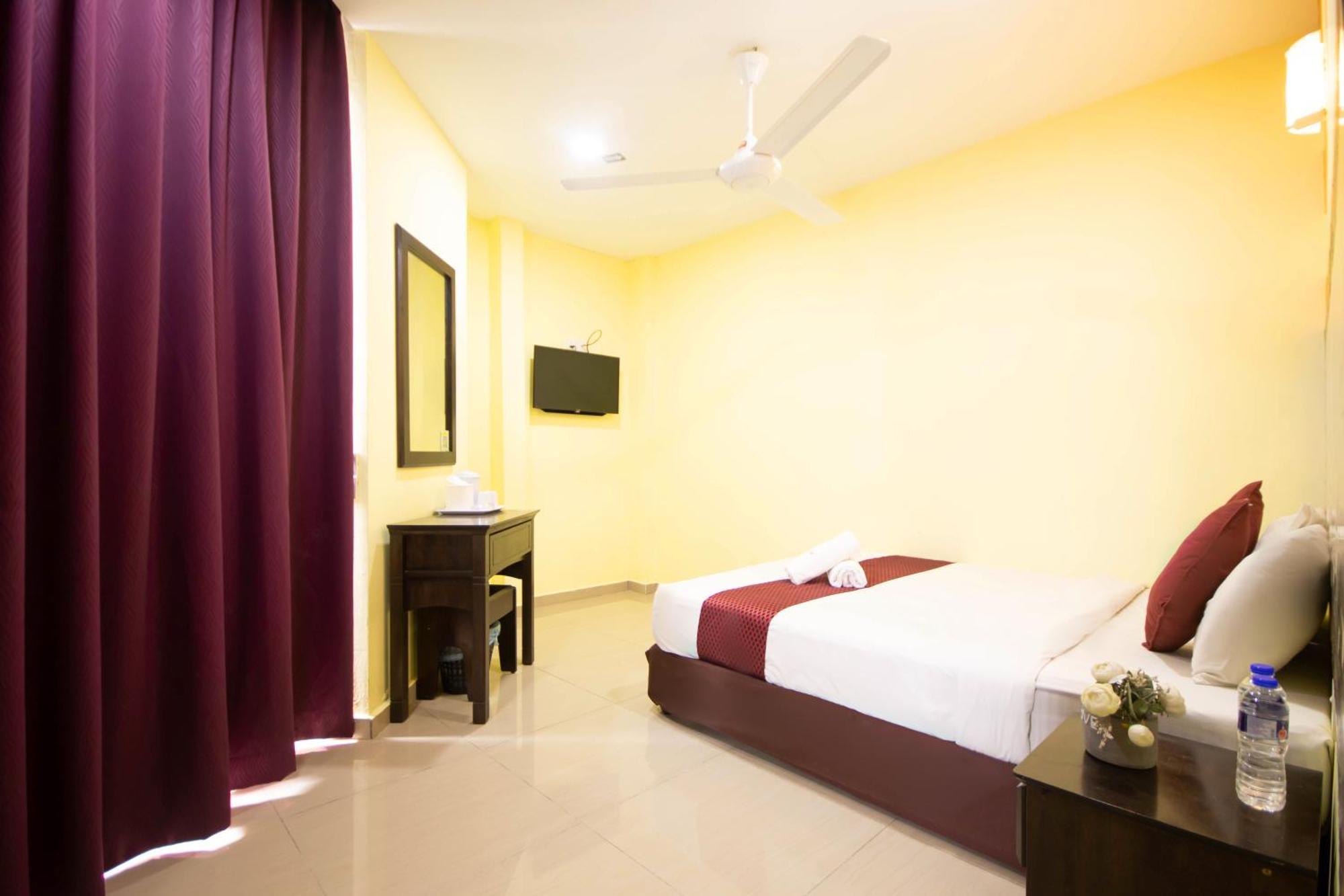 Sun Inns Hotel Meru Raya Chemor Eksteriør billede